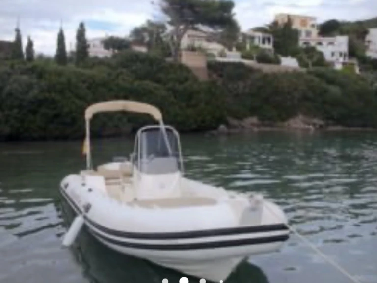 Charter a Capelli Tempest 600 in Marina deportiva de Menorca on Samboat