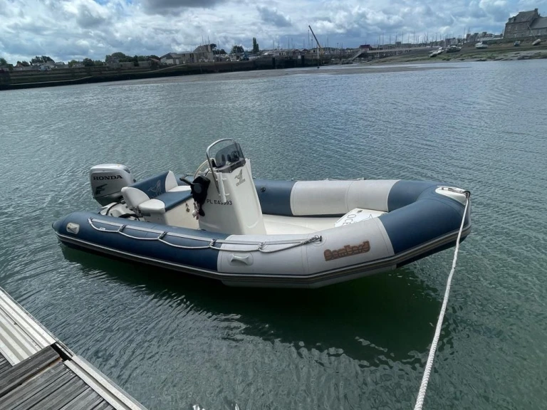 Hire Motorboat with or without skipper Bombard Paimpol