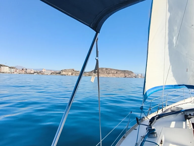 Hire Sailboat Nao glass with a boat licence