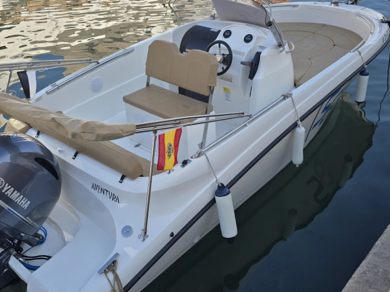 Yacht charter Ciutadella de Menorca - AQUA S6 on SamBoat
