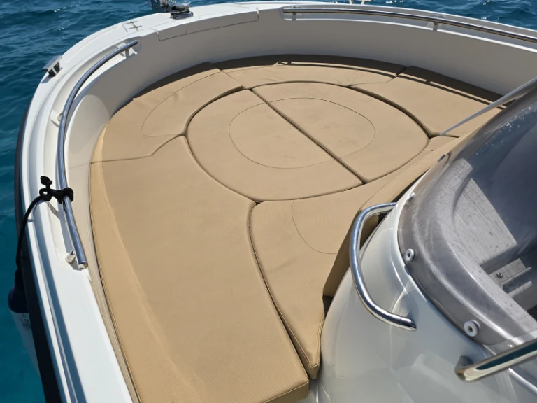 Hire a AQUA S6 Ciutadella de Menorca