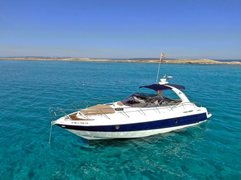 Charter a Cranchi Endurance 41 in Cannes on Samboat