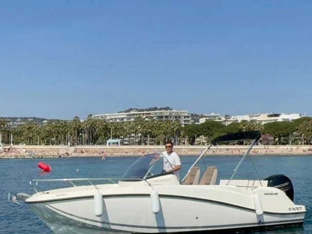 Yacht charter Cannes - Quicksilver Quicksilver 605 Sundeck on SamBoat