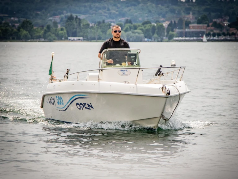 Hire Motorboat with or without skipper Bellingardo Angera