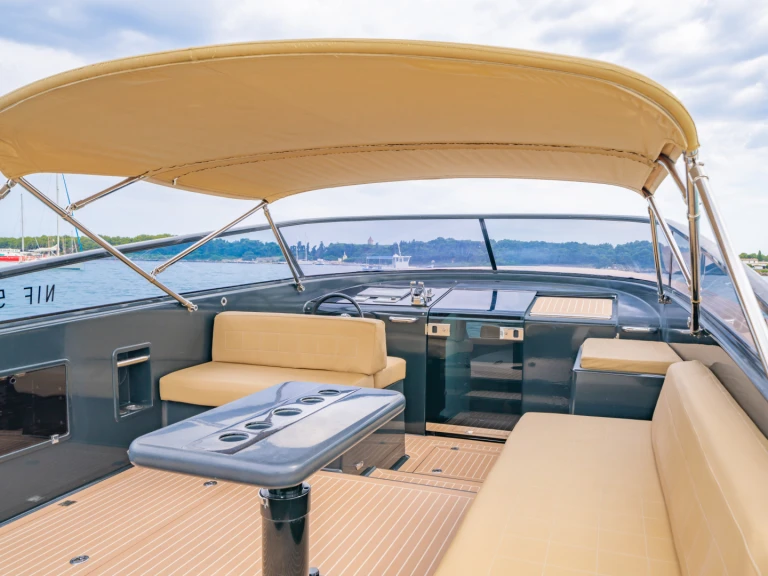 VanDutch VanDutch 40 charter bareboat or skippered in  Cannes