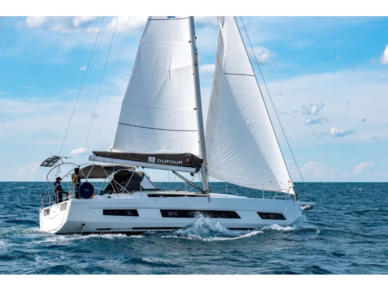 Hire Sailboat with or without skipper Dufour Piombino
