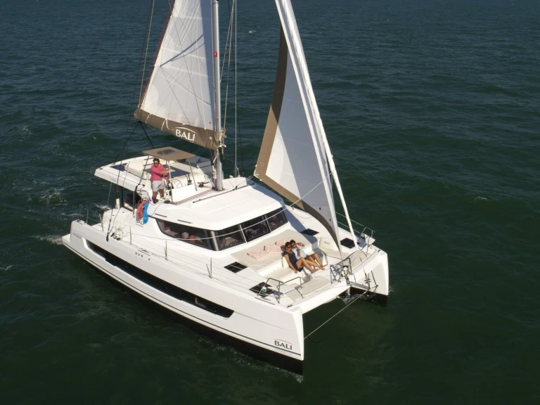 Yacht charter Lefkáda - Bali Bali Catspace Voile on SamBoat