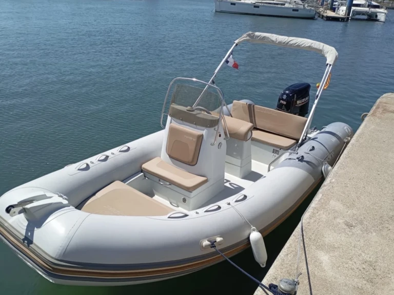 Hire a Zodiac Medline 580 Antibes