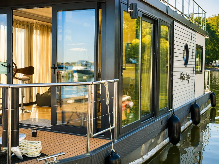 Canal boat hire in Waren (Müritz) - Nautilus Nautilus