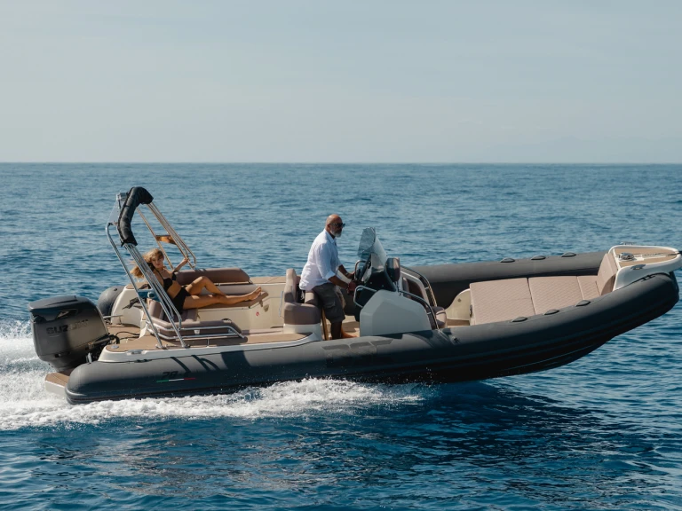 Yacht charter Porto-Vecchio - Bsc BSC 78 on SamBoat