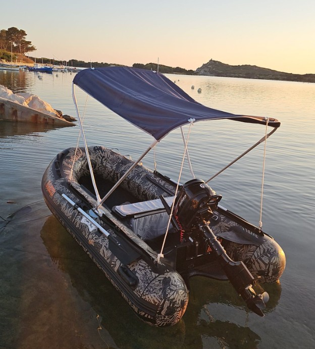 Hire RIB Océan Skull with a boat licence