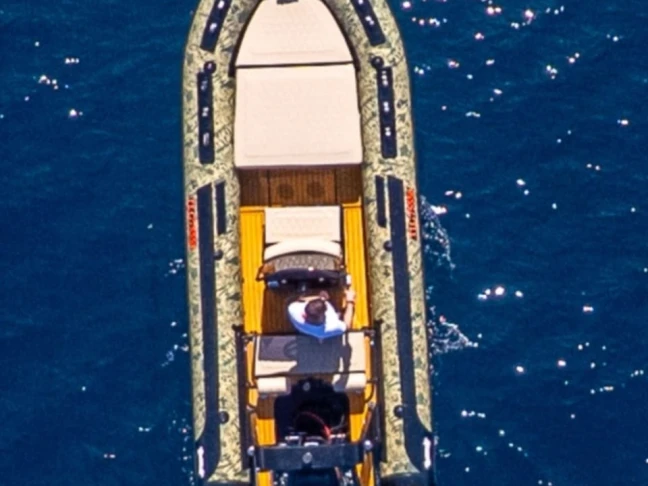 Hire a Océan Skull oceanskull AL550 Le Brusc