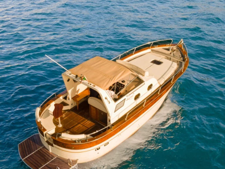 Apreamare Apreamare 11 charter bareboat or skippered in  Sorrento
