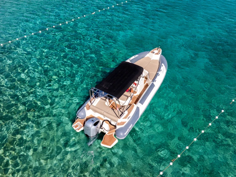Yacht charter Hvar - Marlin Boat 790 Pro Dynamic on SamBoat