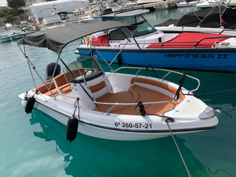 Raineri Challenger 19 charter bareboat or skippered in  Palma de Mallorca