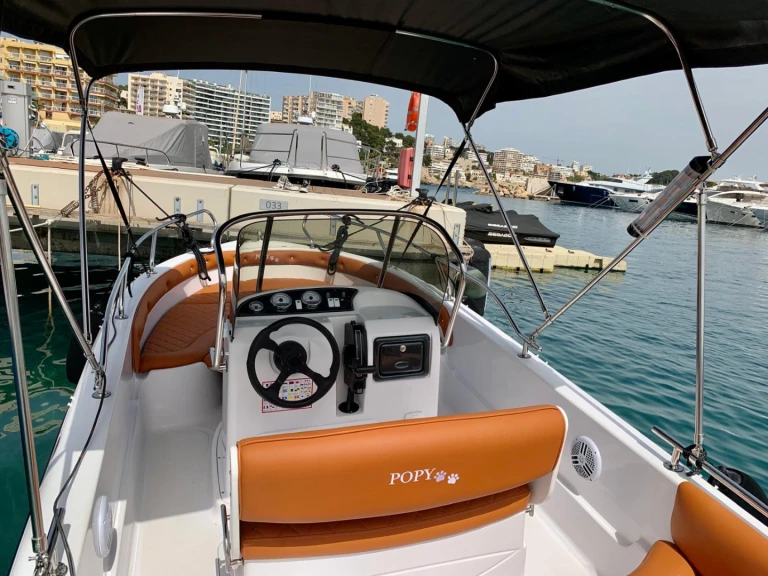 Yacht hire Palma de Mallorca cheap Challenger 19