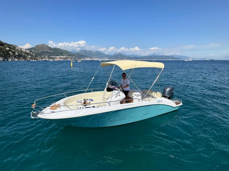 Hire Motorboat with or without skipper Romar Vietri sul Mare