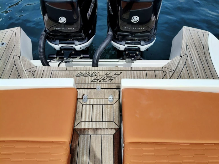 Panamera Yacht PY 100 T Top charter bareboat or skippered in  Naples