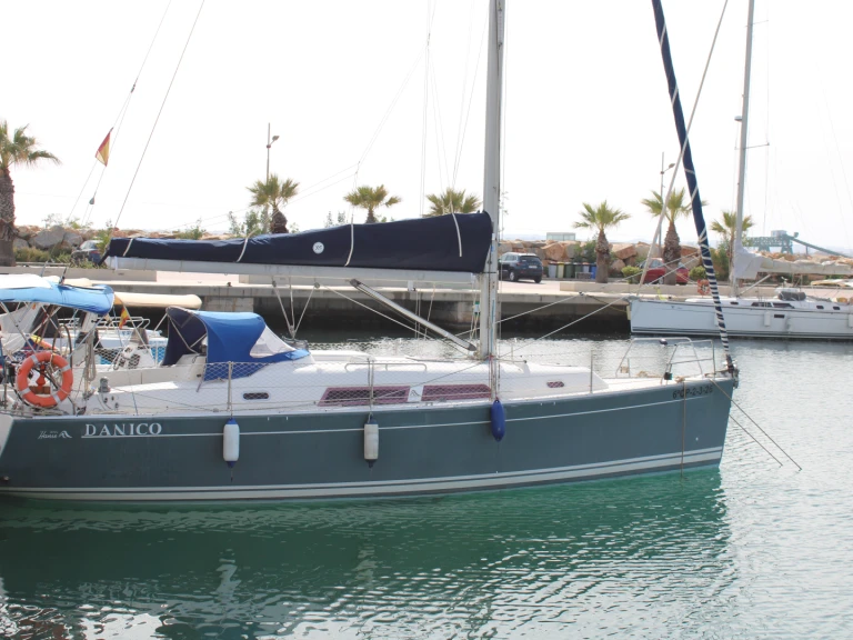 Yacht charter Torrevieja - Hanse 370e  on SamBoat