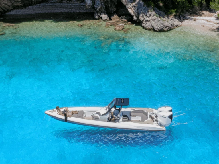 Yacht charter Corfu -  Tropida Genesis 31 on SamBoat