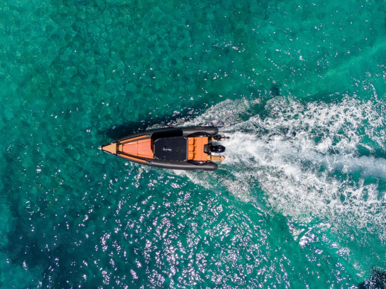 Yacht hire Corfu cheap 22s