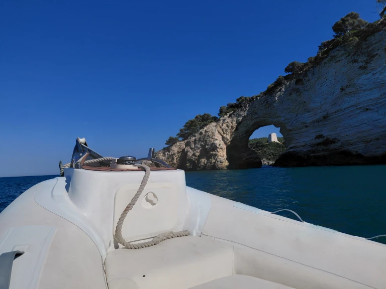 RIB hire in Vieste - Legar Legar 6.70