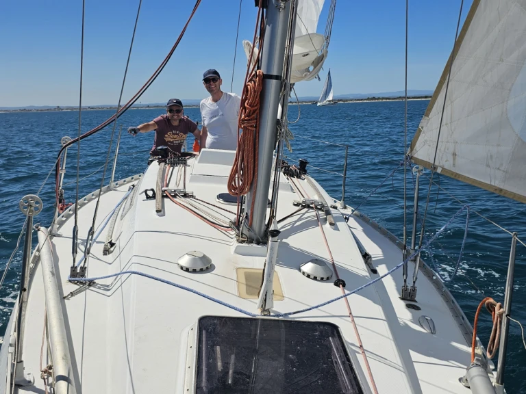 Yacht charter Port-Camargue - Bénéteau First 30 on SamBoat