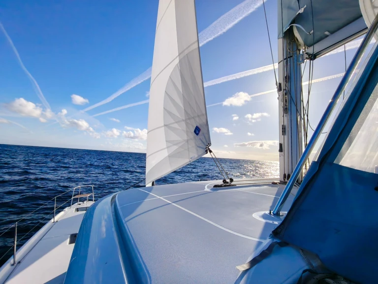 Hire a Lagoon Lagoon 46 Iconic Nisida