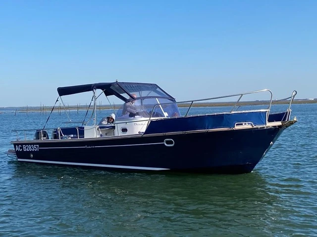 Yacht charter Arcachon - Beacher Beacher V8 on SamBoat