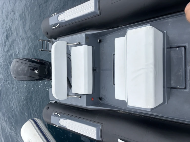 Charter a Tiger Tiger Marine 650 in Marseille on Samboat