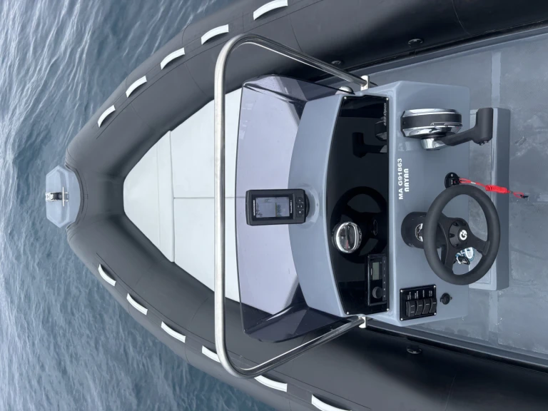 Hire RIB with or without skipper Tiger Marseille