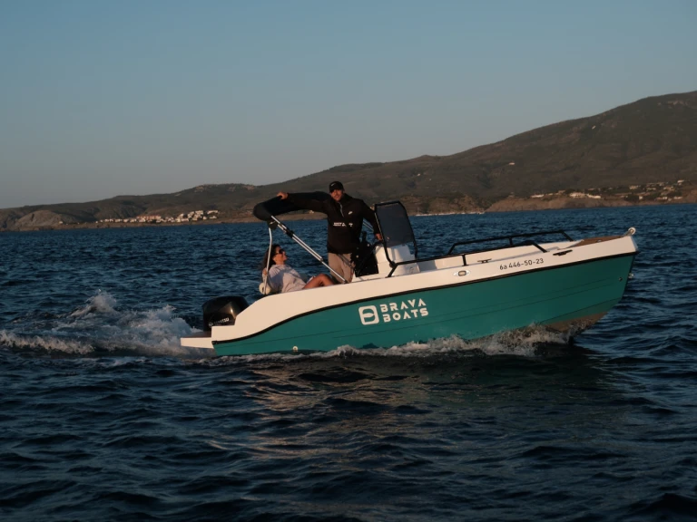 Yacht charter Roses - BravaBoats BF 470 on SamBoat