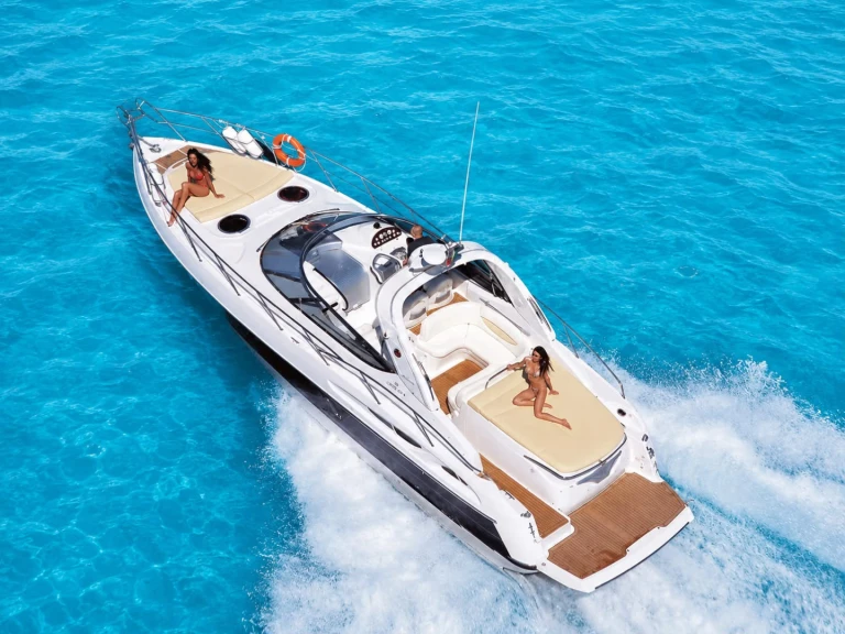 Motorboat to hire Mandelieu-la-Napoule at the best price
