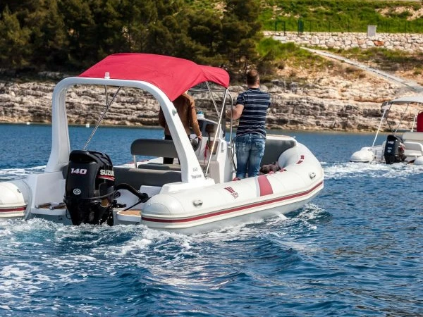 RIB hire in Preko - Tiger 6.5