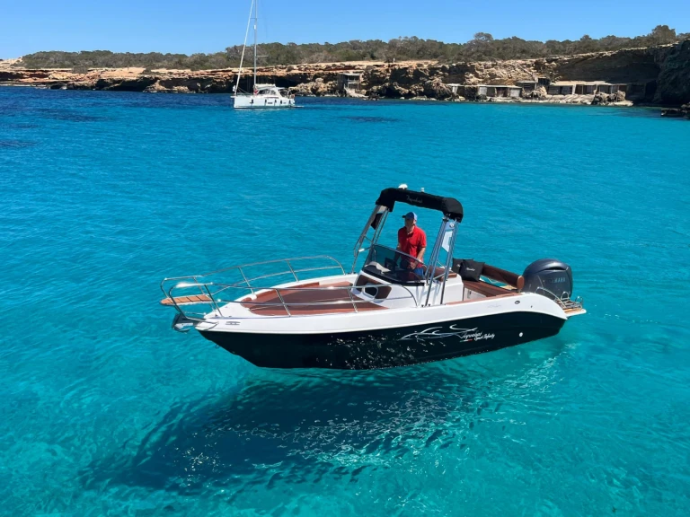 Charter a Aquabat SPORT INFINITY 21 in Cala Vadella on Samboat