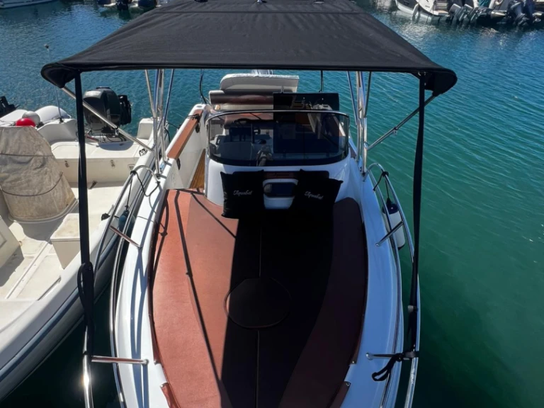 Motorboat to hire Cala Vadella at the best price
