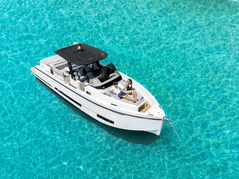 Hire Motorboat with or without skipper DE ANTONIO Yachts Palma de Mallorca