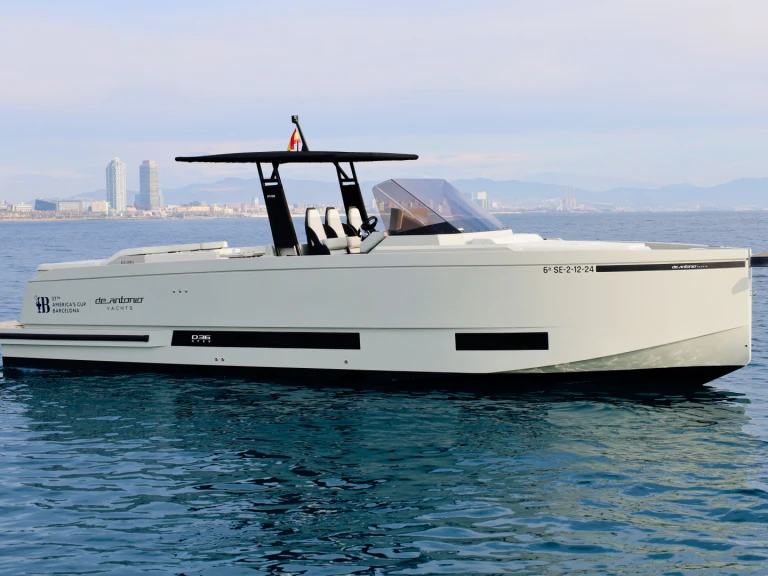 Motorboat hire in Palma de Mallorca - DE ANTONIO Yachts D36 Open 