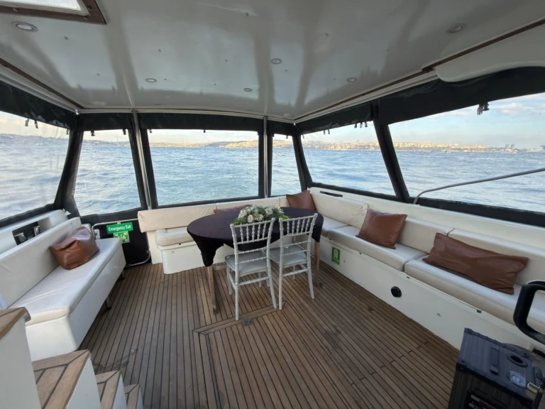 Hire a Custom Made Custom made Eminönü