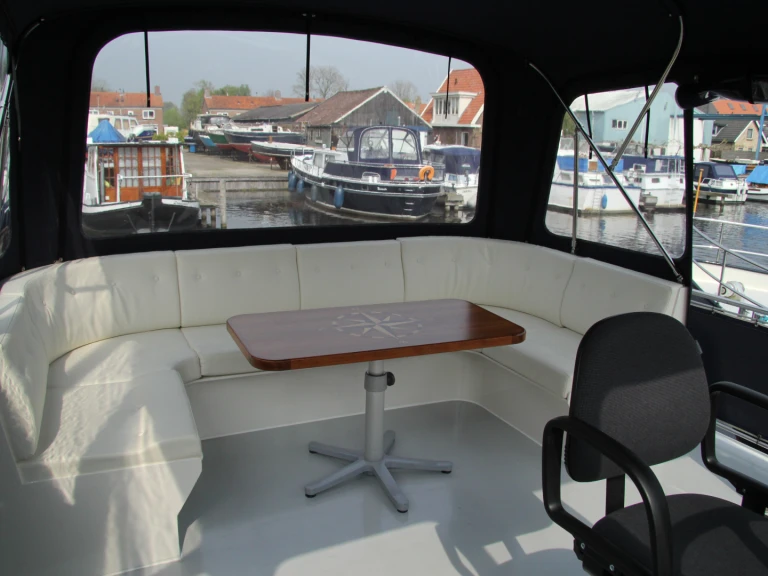 Hire a privateer 40 XL Gaastmeer
