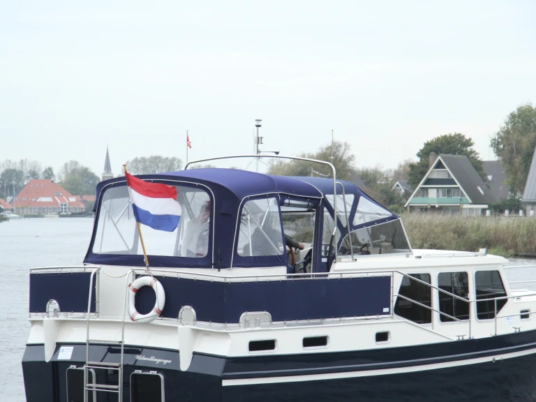 Motorboat hire in Gaastmeer - privateer 40 XL