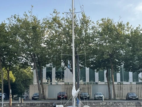 Comar-Yachts Comet 11 charter bareboat or skippered in  La Trinité-sur-Mer
