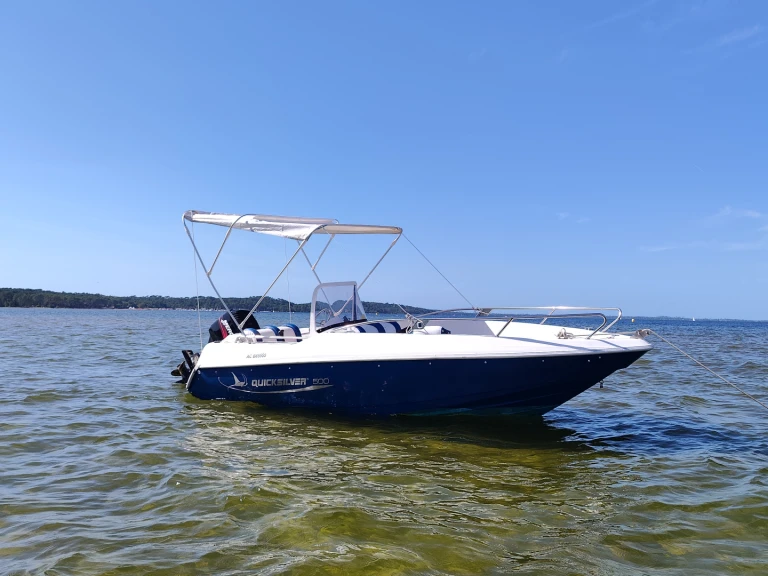 Yacht hire Biscarrosse cheap Quicksilver 500 Commander