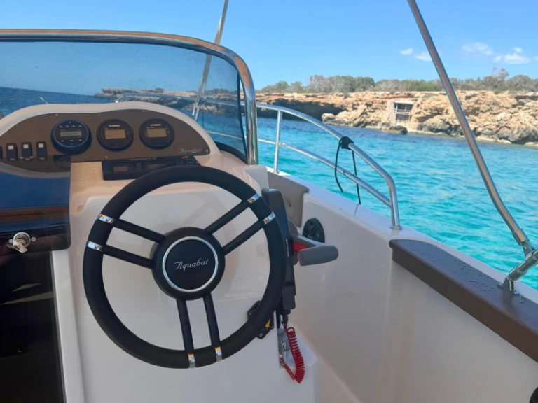 Motorboat hire in Sant Antoni de Portmany - Aquabat Sport line 21