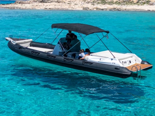 Motorboat to hire Kissamos at the best price