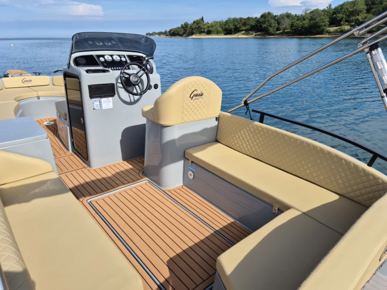 Yacht charter Poreč - Gaia LIMITED EDITION on SamBoat