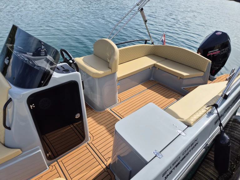 Motorboat hire in Poreč - Gaia LIMITED EDITION