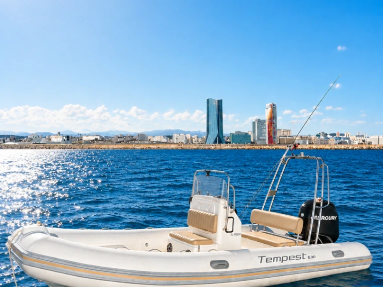 Yacht hire L'Estaque cheap Tempest 530