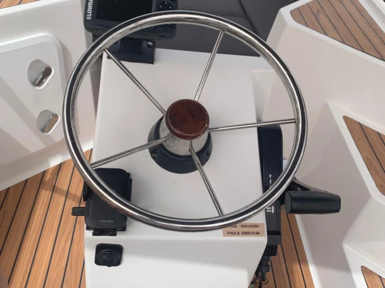 Charter a Quicksilver Activ 505 Open in Ciutadella de Menorca on Samboat