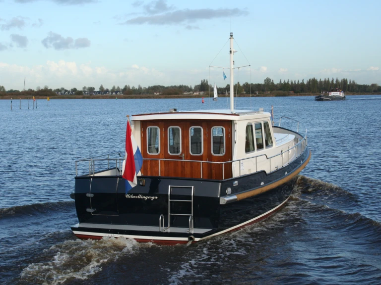 Yacht charter Gaastmeer - staaldus 42 on SamBoat